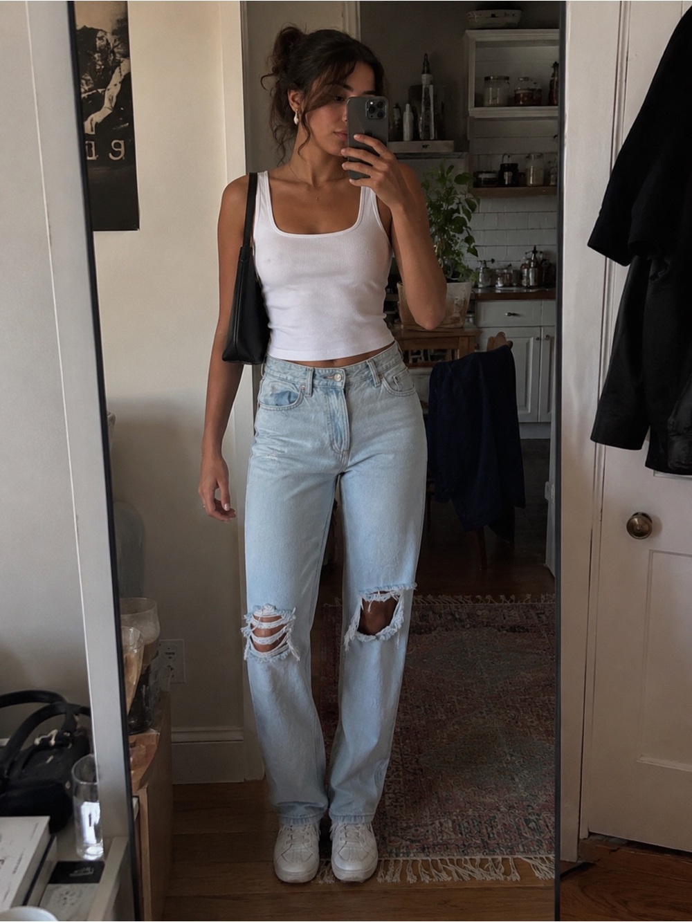 Dynamite Irina High Rise Distressed Straight Leg Jeans | Size 28